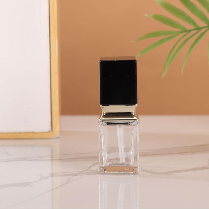 15-40Ml Empty Pump Bottle Glass Liquid Foundation Container Makeup Transparent Square Refillable Bottle Portable Pump Bottle