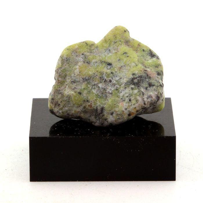Chrome Diopside 32.75 carats