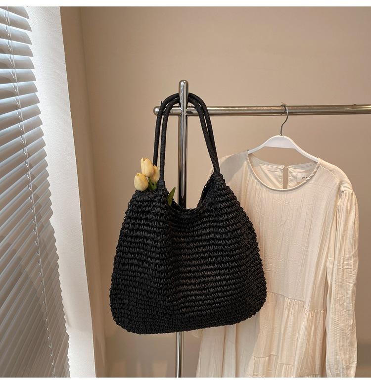 

Lazy wind large-capacity straw bag women s spring new versatile shoulder tote bag vacation beach bag чорний