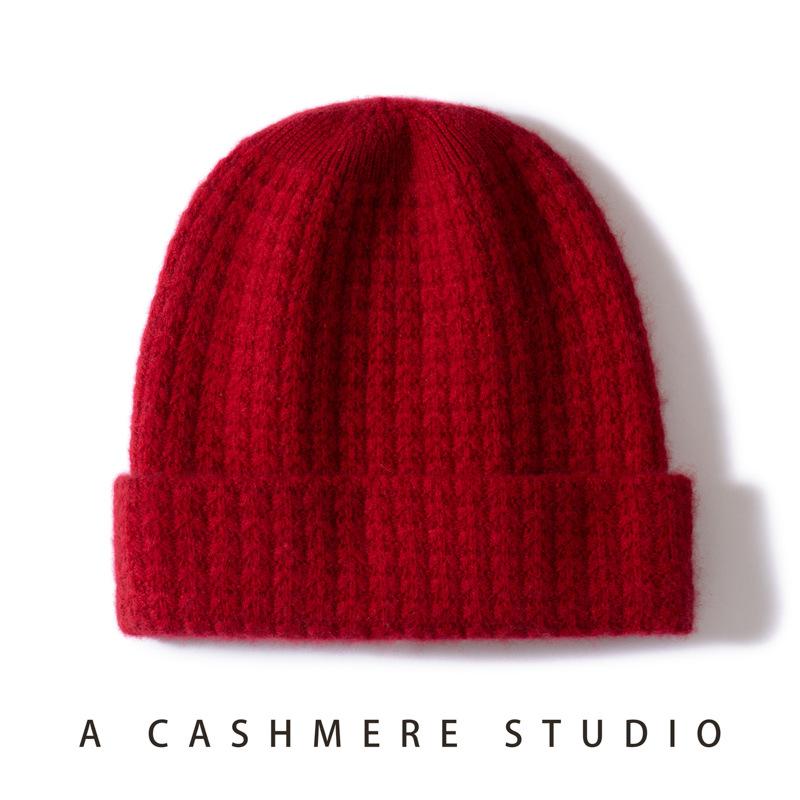 Spot autumn and winter thickened cashmere hat women's knitted simple casual versatile flower yarn hat men's outdoor