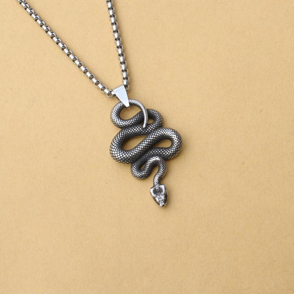 Hip-Hop Zodiac Year of the Snake Pendant: Cobra King Necklace for Men & Women - Stainless Steel Animal Jewelry