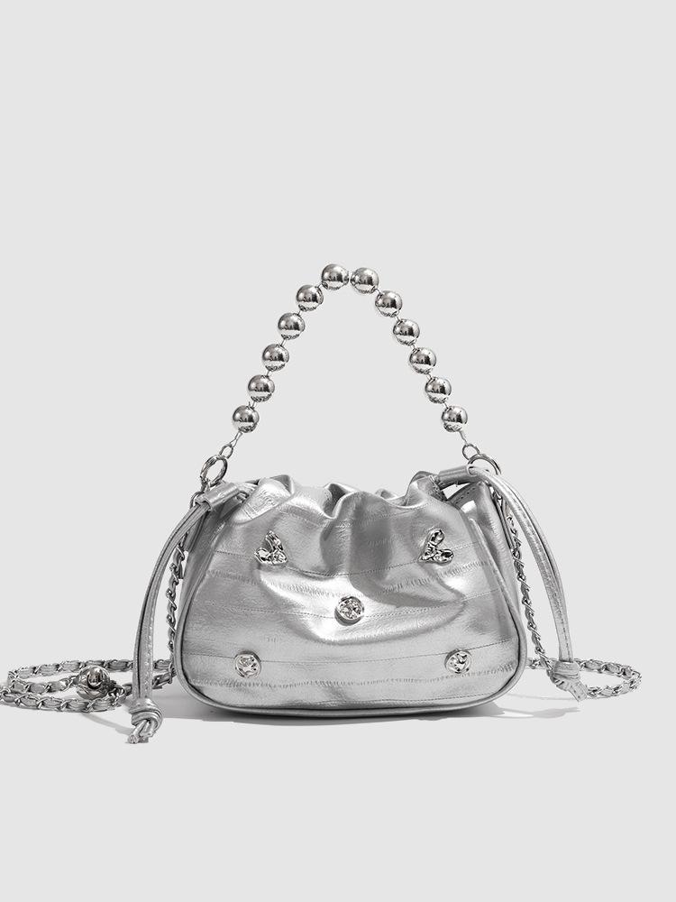2025 new spring and summer super fire shoulder oblique span small bag silver bucket bag women's premium pleated pearl chain bag