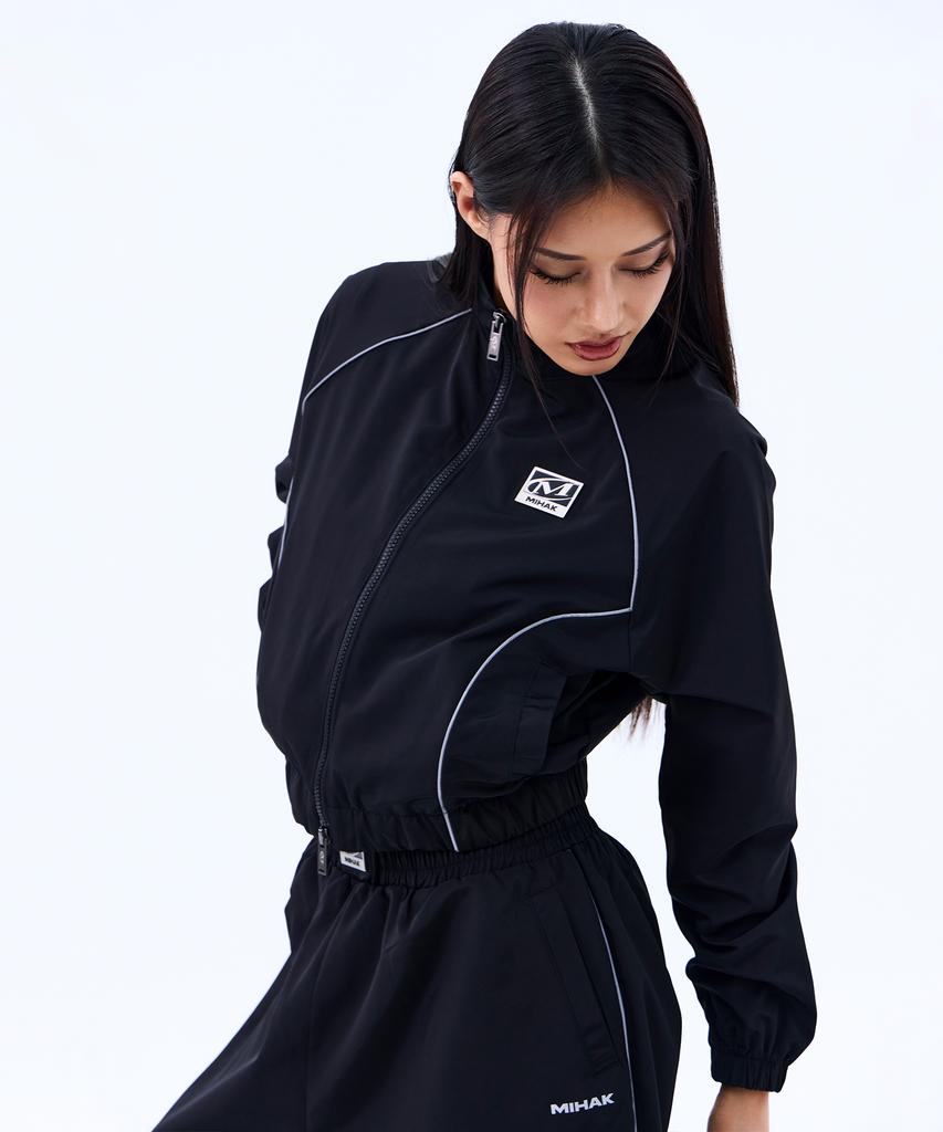Mihak Metal Plate Piping Crop Warm-Up Jacket (Black)