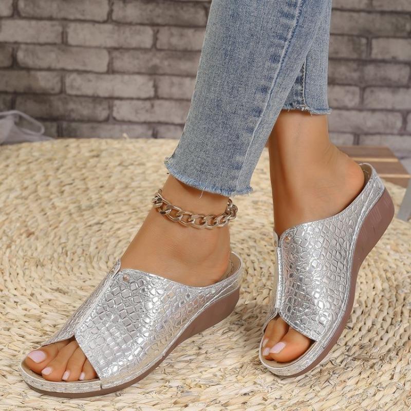 Fashion Gold Silver Wedge Sandals Women 2024 Summer Retro Clip Toe Platform Sandals Woman Plus Size 43 Thick Bottom Gladiator Shoes