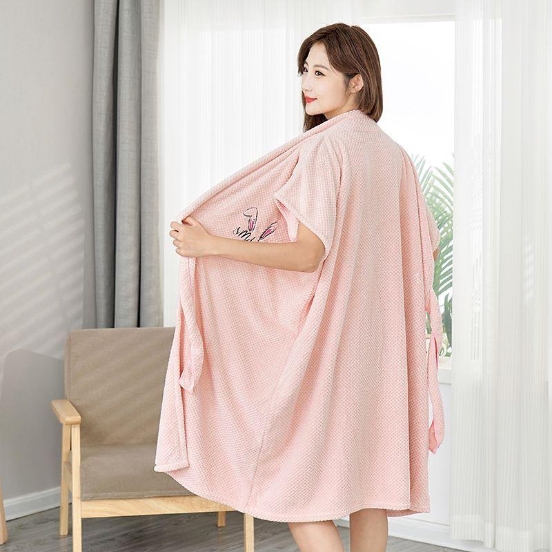 Baderock aus Korallensamt für Damen, weich, saugfähig, verdickt mit Einfassung, um die Brust gewickeltes tragbares Badetuch für Erwachsene