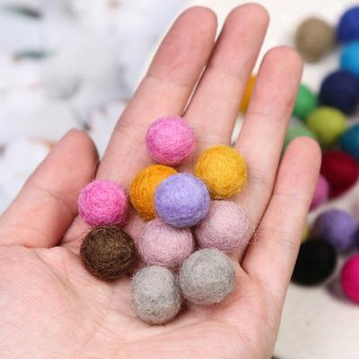 10Pcs 15mm Felt Poms Decorative Handmade Funny Handcrafted DIY Wool Felt