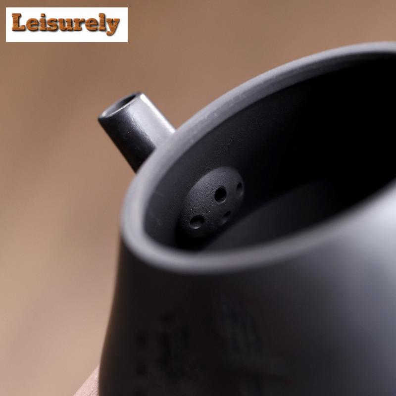 170ml Boutique Yixing fialová hliněná čajová konvice Ručně vyráběná vyřezávaná konvička Raw Ore Černé bahenní čajové konvice s filtrem Zisha čajová sada dárek