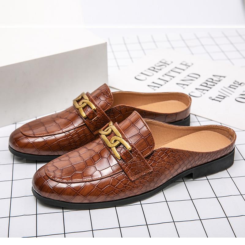 Summer Fashion Men's Crocodile Pattern Baotou Slippers New Youth Outwear Comfortable Half Slippers Lazy Shoes Men Leather Shoes