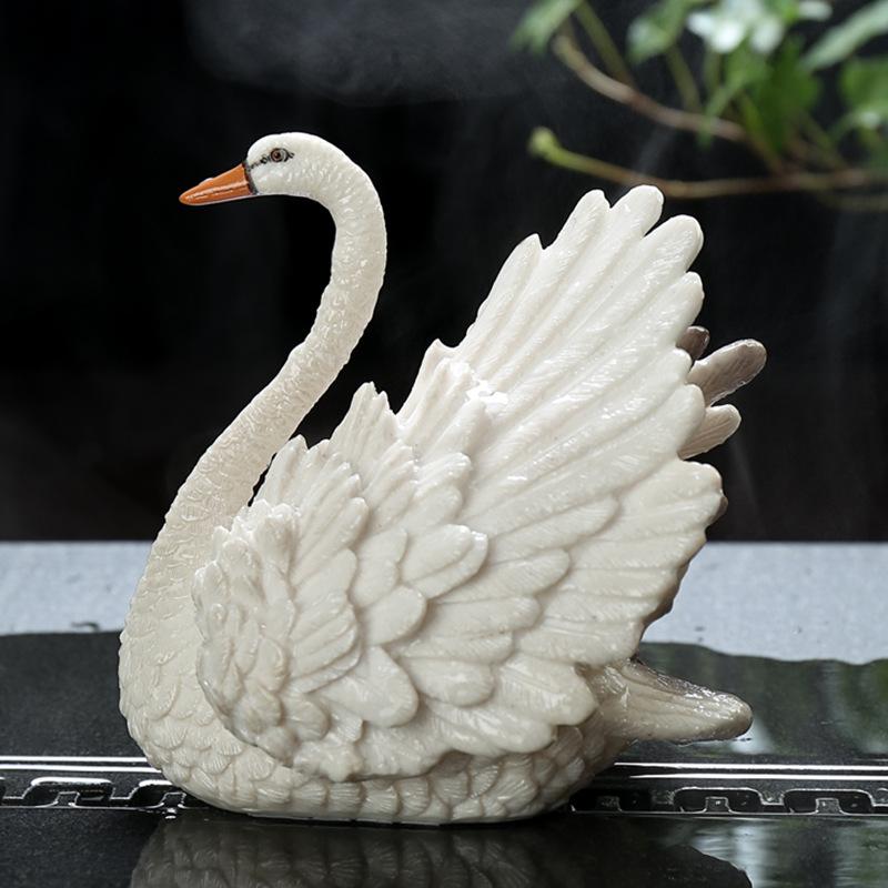 Heat Activated Color Changing Swan Tea Pet Resin Figurine for Tea Ceremony Desk Decoration Feng Shui Ornament Gift