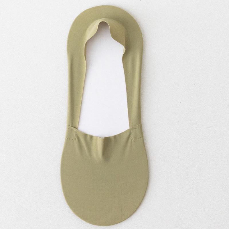 Men's Summer Ice Silk Non-falling and Invisible Silicone Anti Slip Boat Socks