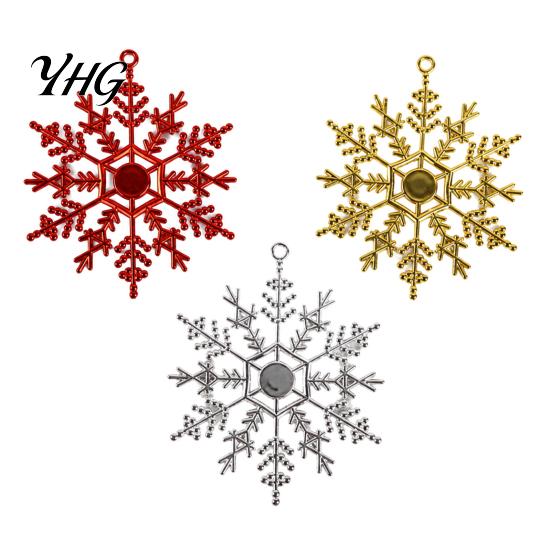 Holiday Home Decor Hanging Snowflakes 3Pcs Christmas Tree Ornaments, 10cm Glitter Plastic Snowflake Large Ornaments Decorations for Winter Wonderland