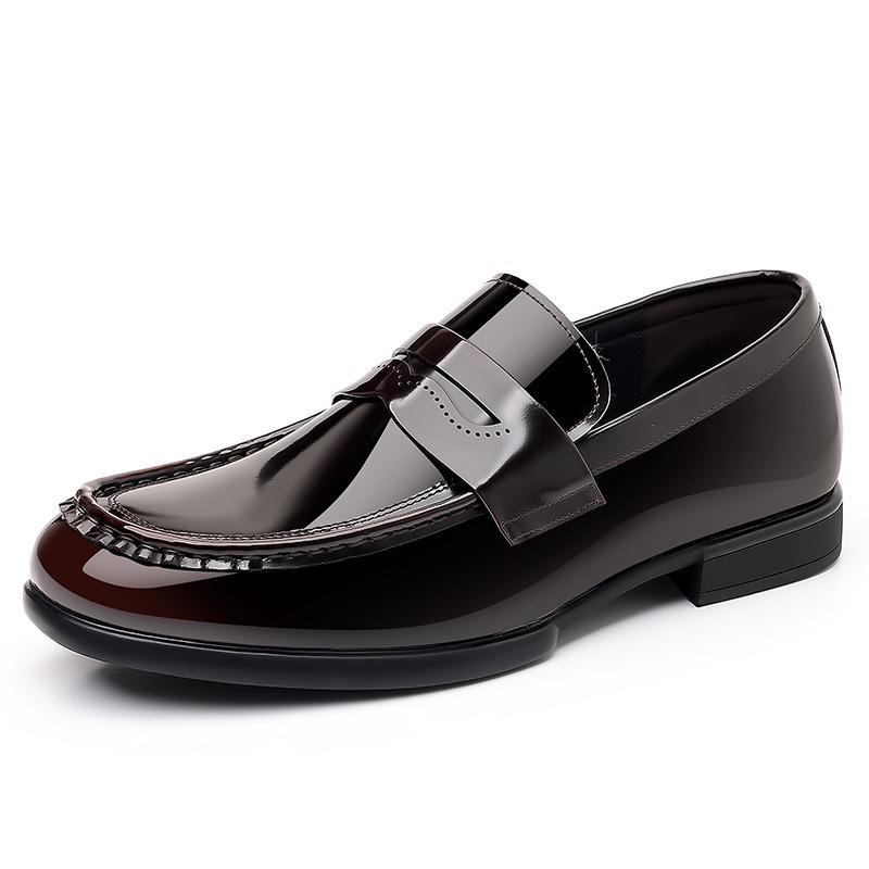 Men's Breathable Cowhide Slip-On Loafers: Shiny, Versatile Casual Leather Driving & Business Shoes.