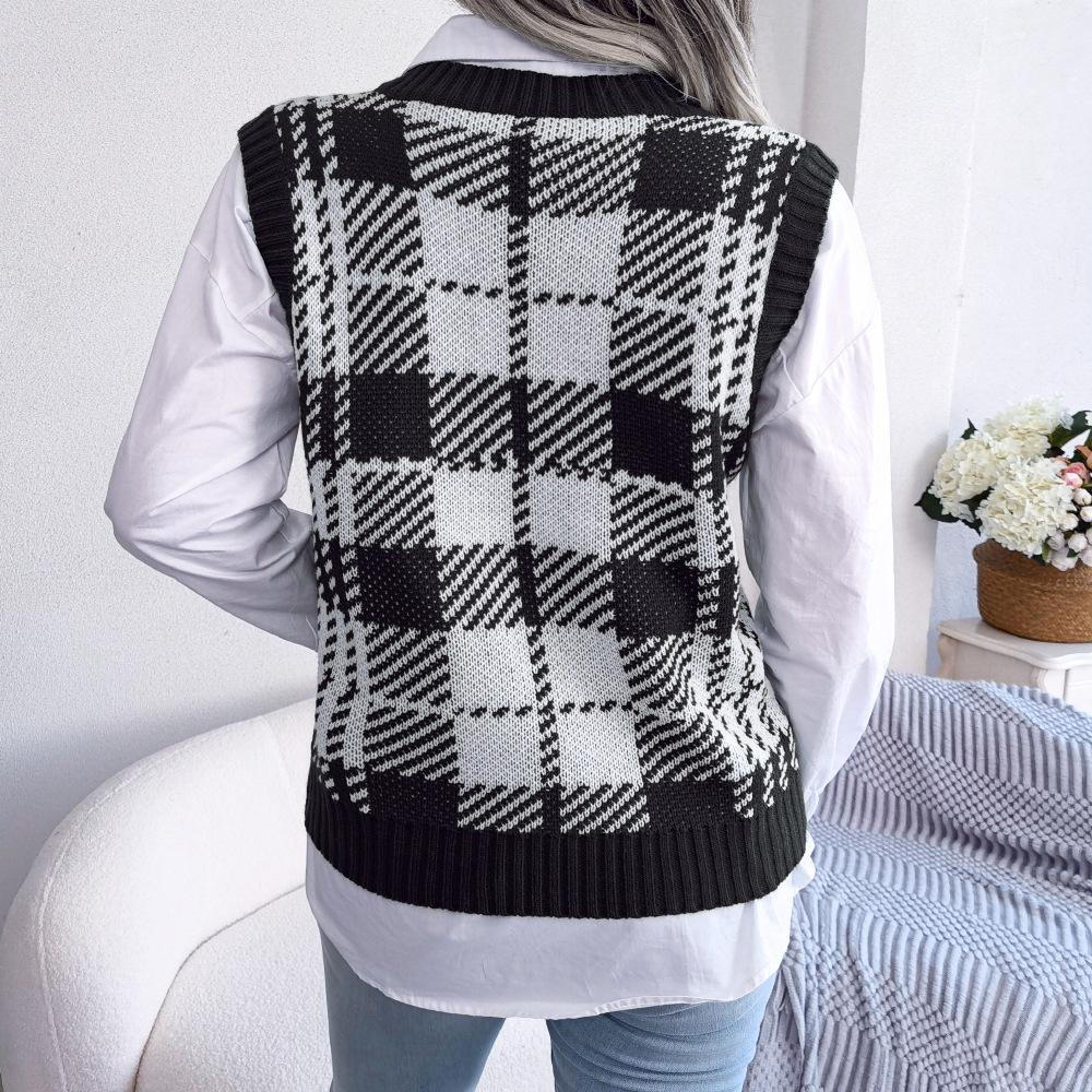 Women's Autumn and Winter Casual Contrast Plaid Knitted Tank Top Sweater Vest