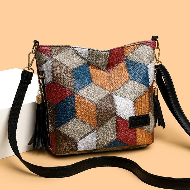 

Large Colorblock Vintage Soft Leather Bucket Bag коричневий