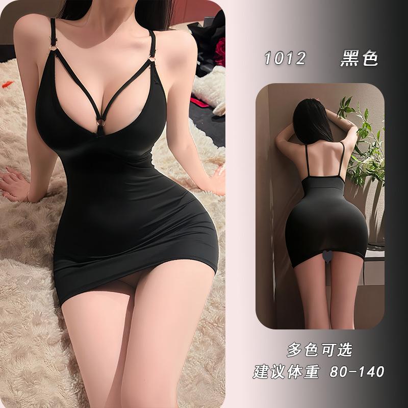 Ye Yu sexy sexy nightdress imperial sister deep V teasing suspender skirt passion pajamas sex fun flirting mom skirt 
