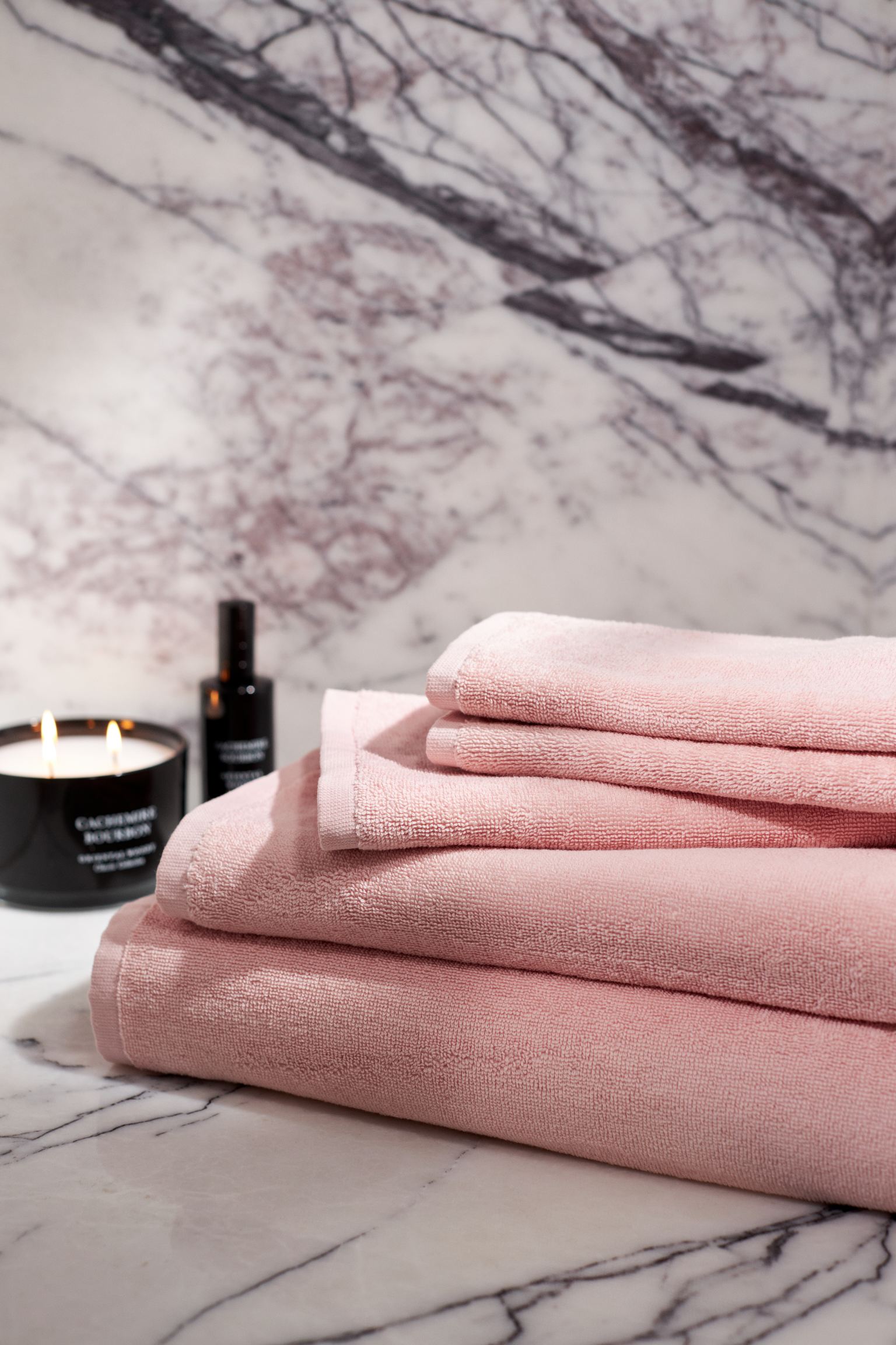 

Махровое гостевое полотенце