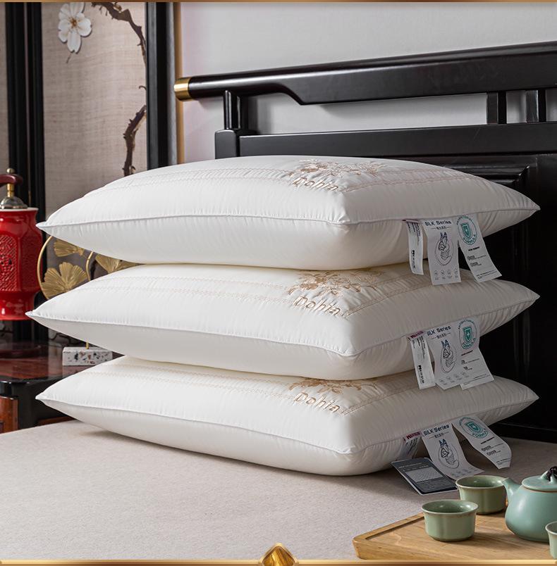 Seidenfeder Samtkissen für Paare - Geschenkedition