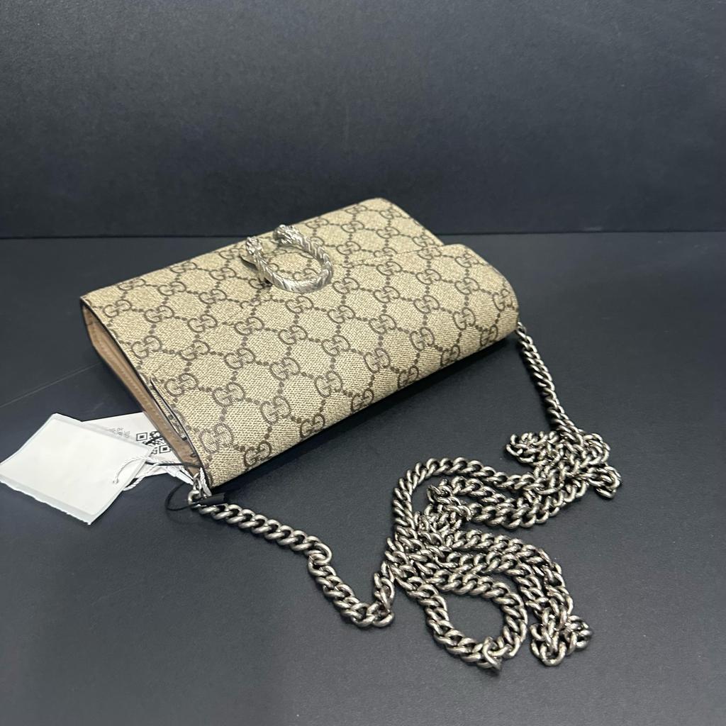 [Pre-Owned] Dionysus Tiger Head Buckle Logo Beige Lining GG High-Quality Synthetic Canvas WOC Wallet Crossbody Shoulder Bag - Very Good #T38YMO