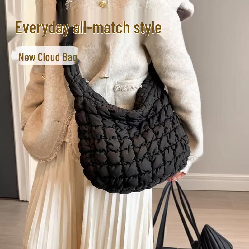 2026 Pleated Cloud Tote: Large Capacity Lightweight Diamond Pattern Down Cotton Jacket Bag