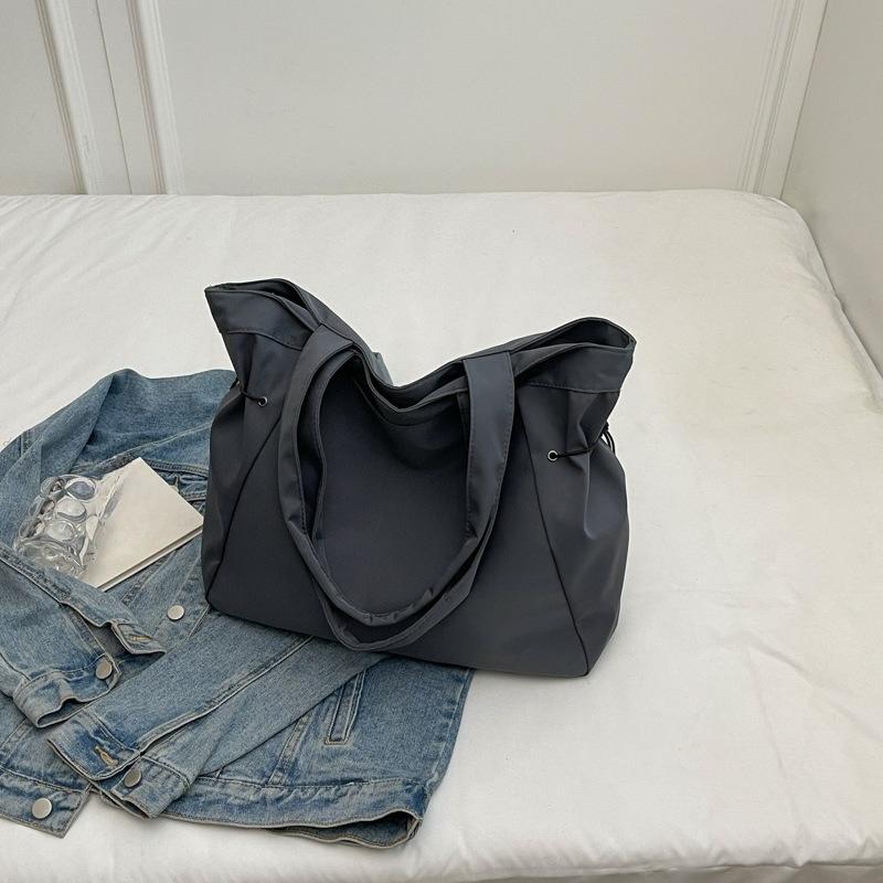 Casual Fashion Large Capacity Tote Bag Simple Travel Bag Women Large Shoulder Bag Handbags Drawstring Tote Handbag