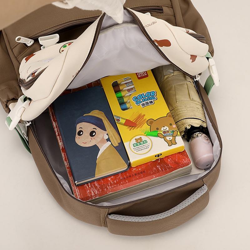 New High-value, Fresh and Sweet, Contrasting Color Splicing Backpack, Simple and Lightweight Backpack for Junior High School Students