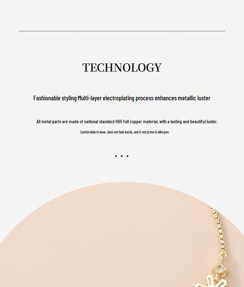 Zircon Snowflake Pull-out Bracelet: Elegant Women's Niche Design