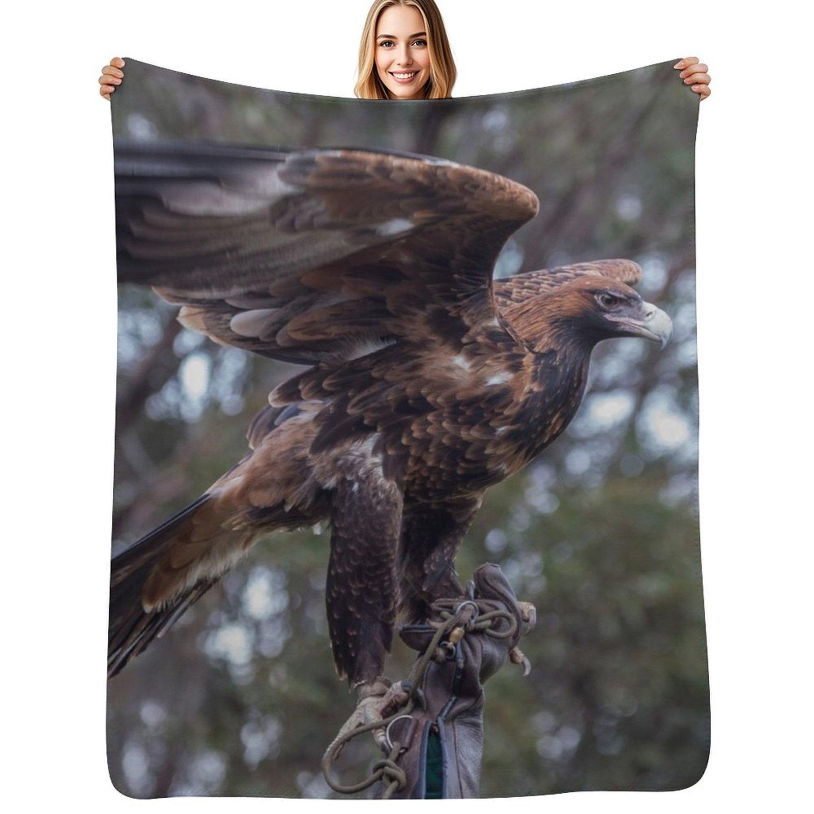 Wedge Tail Eagle Throw Blanket Luxurious Soft Blanket Holiday Gift for Family Size: 75*100cm, Weight: 230 GSM