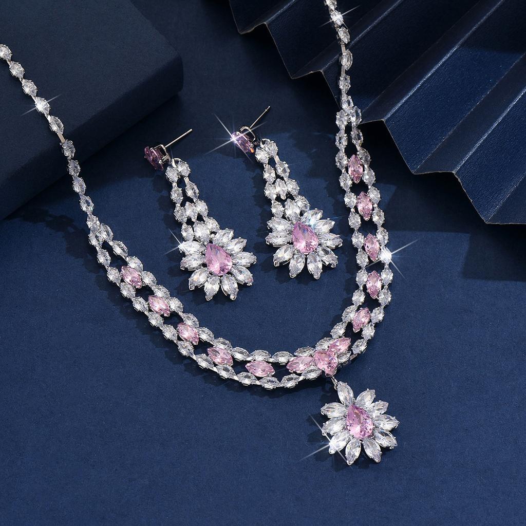 3PC Women's Fashion Zircon Geometric Flower Fresh Necklace Earring Zircon Set Design Sense Set Daily Wear Holiday Gift