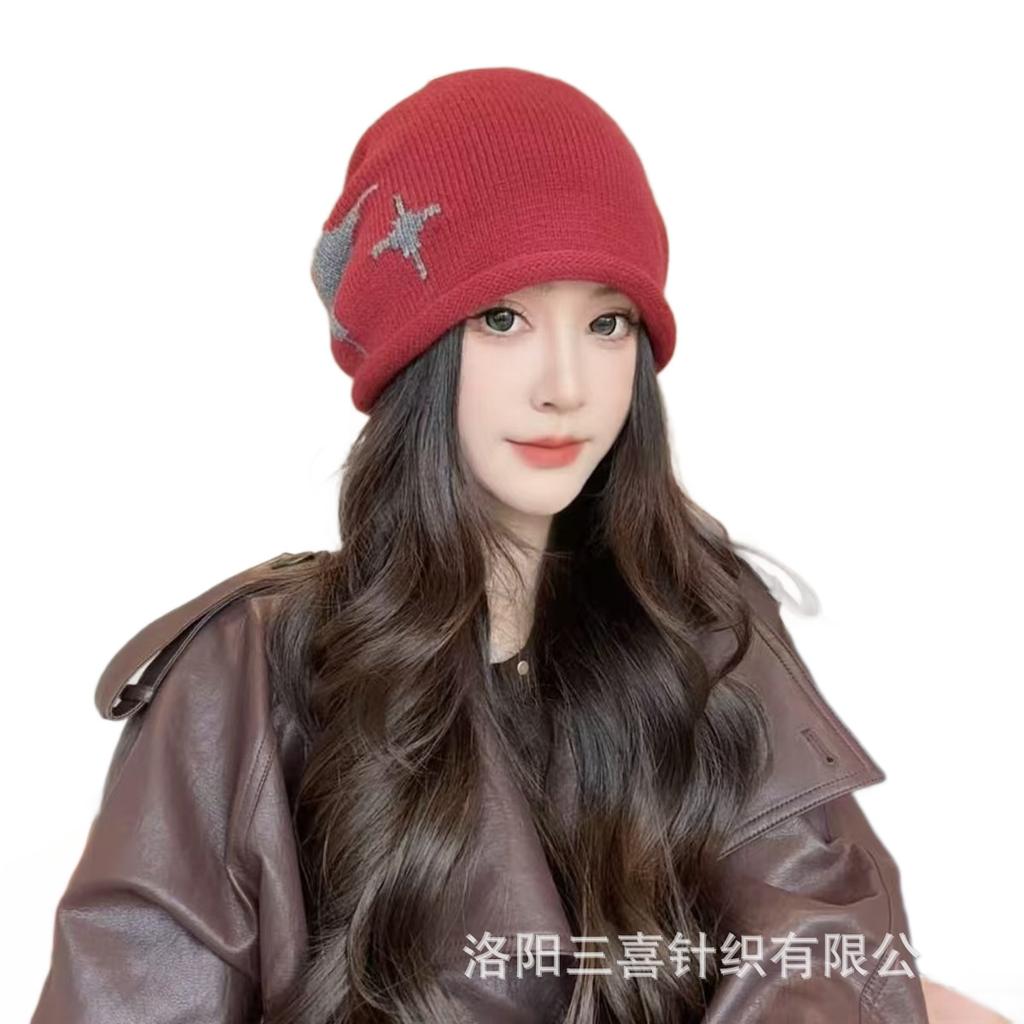 New autumn and winter star-patterned knitted beanie for women, warm and face-slimming, trendy and cute fashion hat