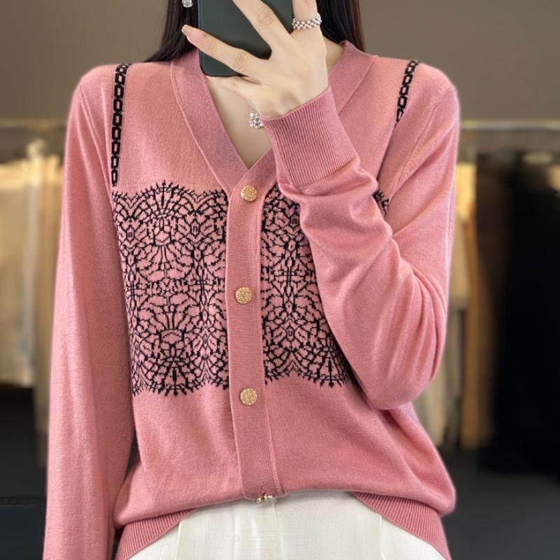 Wool Knitted Cardigan for Women In Autumn and Winter Style, Fashionable Loose Korean Version of Jacket, Skin-friendly and Warm Long-sleeved Top