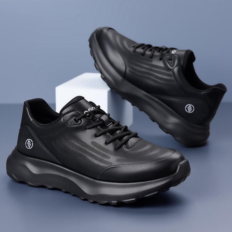 Men's Breathable Flyknit Slip-On Fall Sneakers