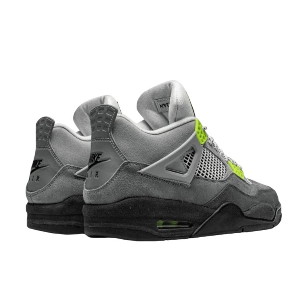 Air Jordan 4 Retro SE 95 Neon