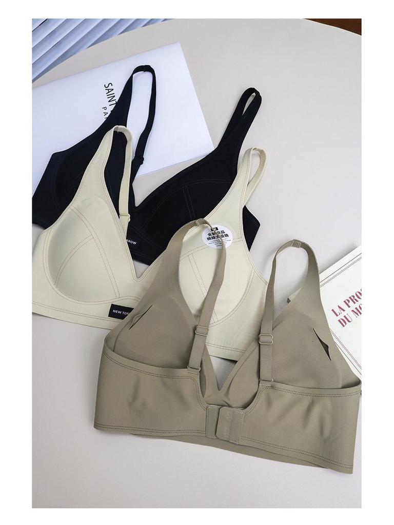 Liquid Cloud French Triangle Women's Deep V Lifting Seamless Bra