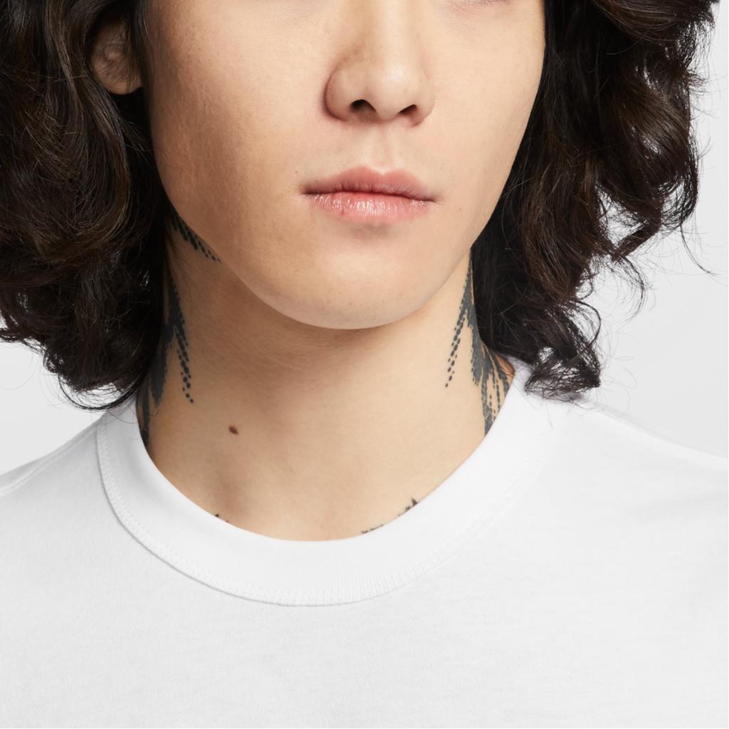 Nike Sportswear Premium Essentials Crew Neck Solid T-Shirt Men Tops IH1124-100