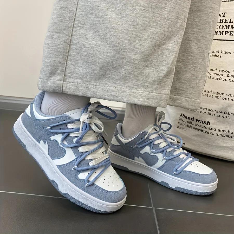 Mode Sommer Sneakers Girly Herz Mode Blau Casuals Sneakers Neuer Paar-Trend Schnürschuhe Weiße Schuhe Sneakers Damenschuhe