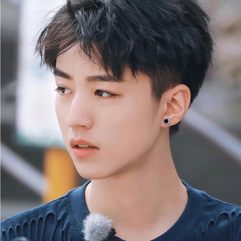 Men's Earrings 925 Silver Popular Stud Earrings Mingxin Same Round Diamond Men and Women Silver Earrings