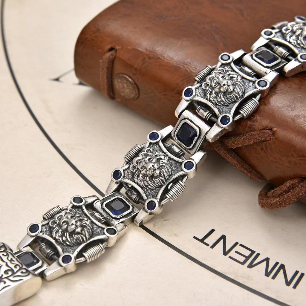 Neues China-Chic Herren Persönlichkeit Löwe Hegemonie Armband Breite Ausführung Blauer Diamant Armband Schmuck
