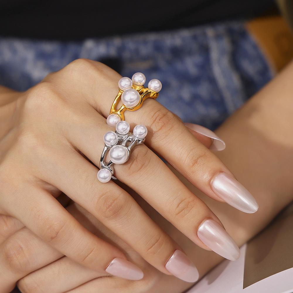 18k Gold-Plated Stainless Steel Hollow Ring with Faux Pearl Inlay