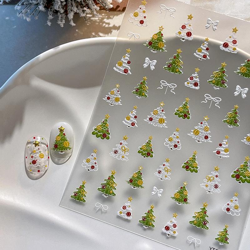 Weihnachtsbaum Nagelsticker Geprägte Nagelkunst Selbstklebende Abziehbilder für Maniküre Weihnachtsfeier Charme Nagelverzierungen