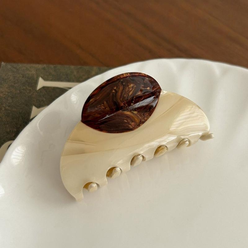 Sophisticated Acetate Hair Claw Clip French Styles Hair Ornament For Women Fashion Barrettes Costume Hair Styling