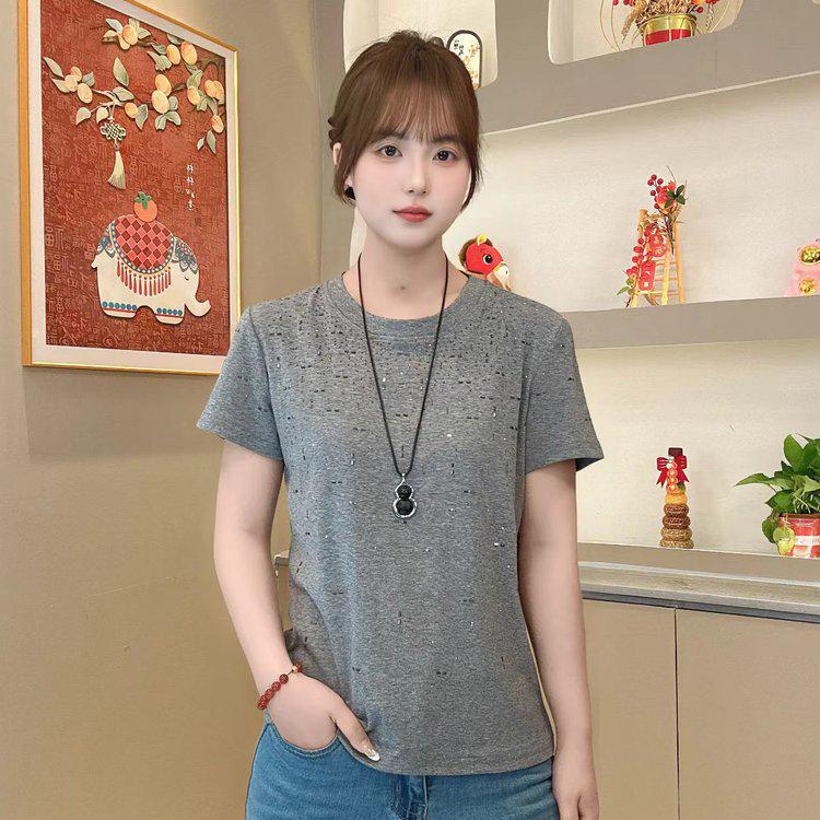 

2026 Summer Women s Fashion: Round Neck Solid Color Stylish T-shirt 5XL (suggested 70-75 kg) сірий колір
