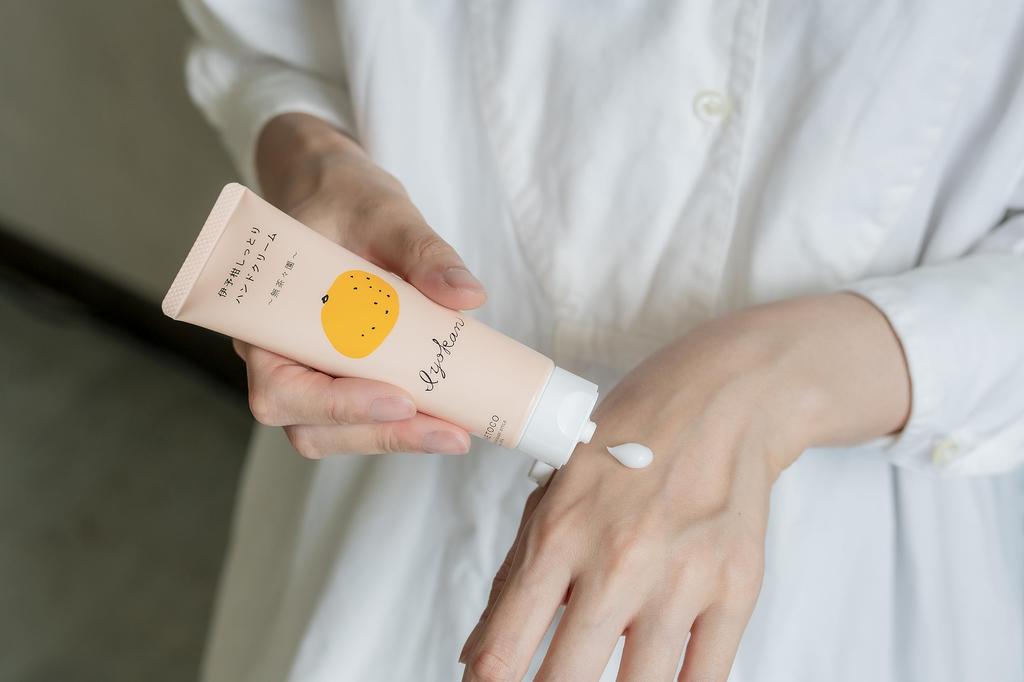 Yaetoco Iyokan feuchte Handcreme 60g