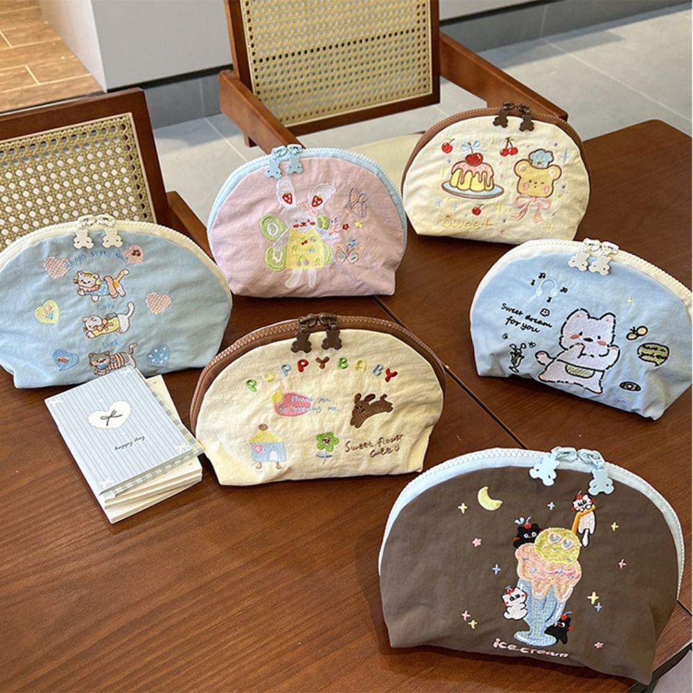 Portable Embroidery Cosmetic Bag Cloth Skincare Storage Bag Makeup Pocket Nylon Makeup Bag  Girls
