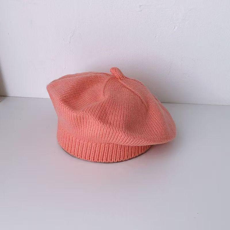 Children's Berets 1 To 3 Years Old Winter Knitted Warm Boys and Girls Go Out Cartoon Bear Pumpkin Hat Trendy