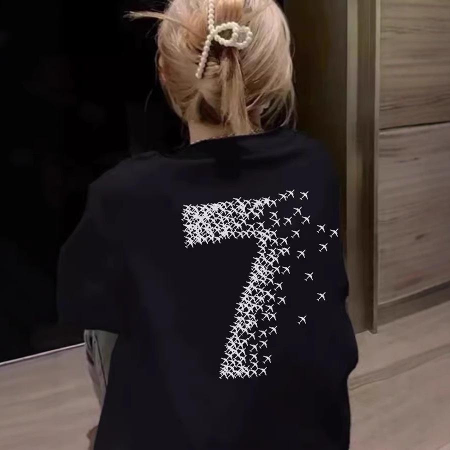 

Женская футболка с коротким рукавом свободного кроя с принтом номера в американском ретро-стиле 2025 M чёрный