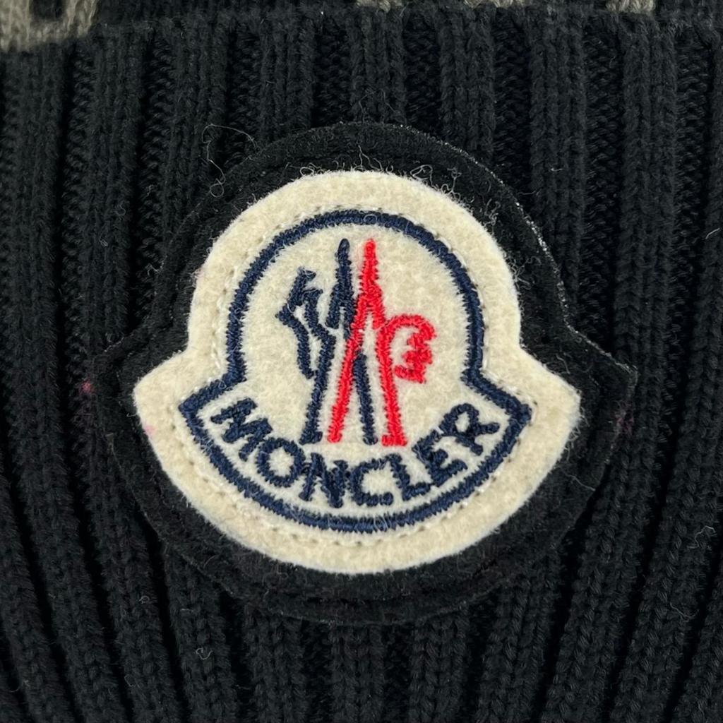 Ausgezeichnete MONCLER Strickmütze BERRETTO Logo-Patch schwarze Baumwolle Damen Gebraucht