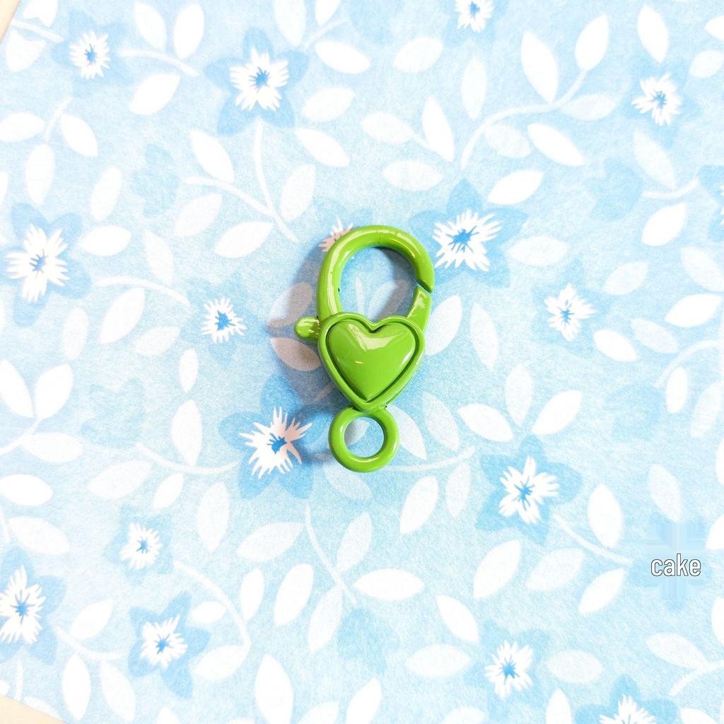 Cute DIY Heart Lobster Clasp Keychain Pendant with Spray Paint Colors