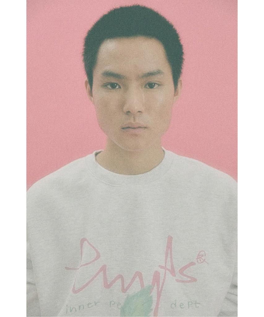 PHYSICAL DEPARTMENT Strawberry Sweatshirt_Light Gray