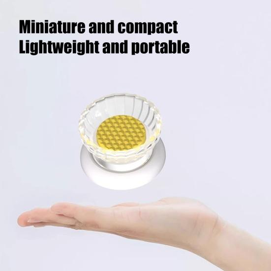 Pet Pee Pad Holders Magnetic Dog Potty Training Pad Holders with Strong Magnets Potty Pad Holders Fit Most Flat Surfaces Easy Cleanup for Leg Lifting