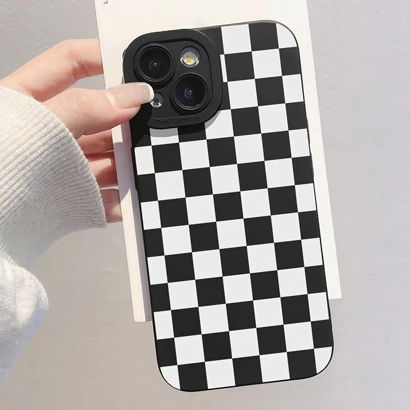 Matte Milky White Checkerboard Patter Phone Case For Samsung Galaxy S25 Ultra S26 S24 S23 FE S22 Plus S21 S20 A54 A55 Soft Cover